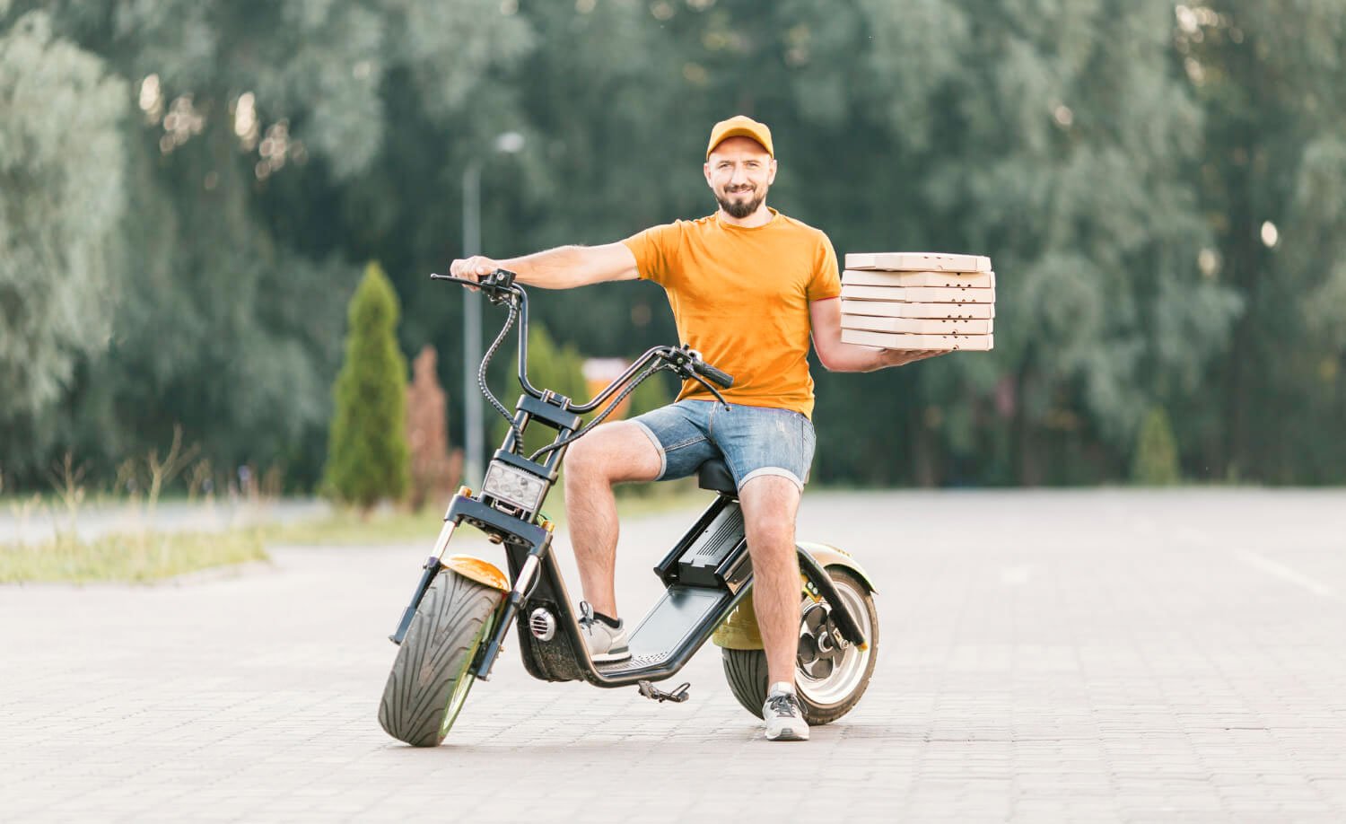 repartidor-4-naranja